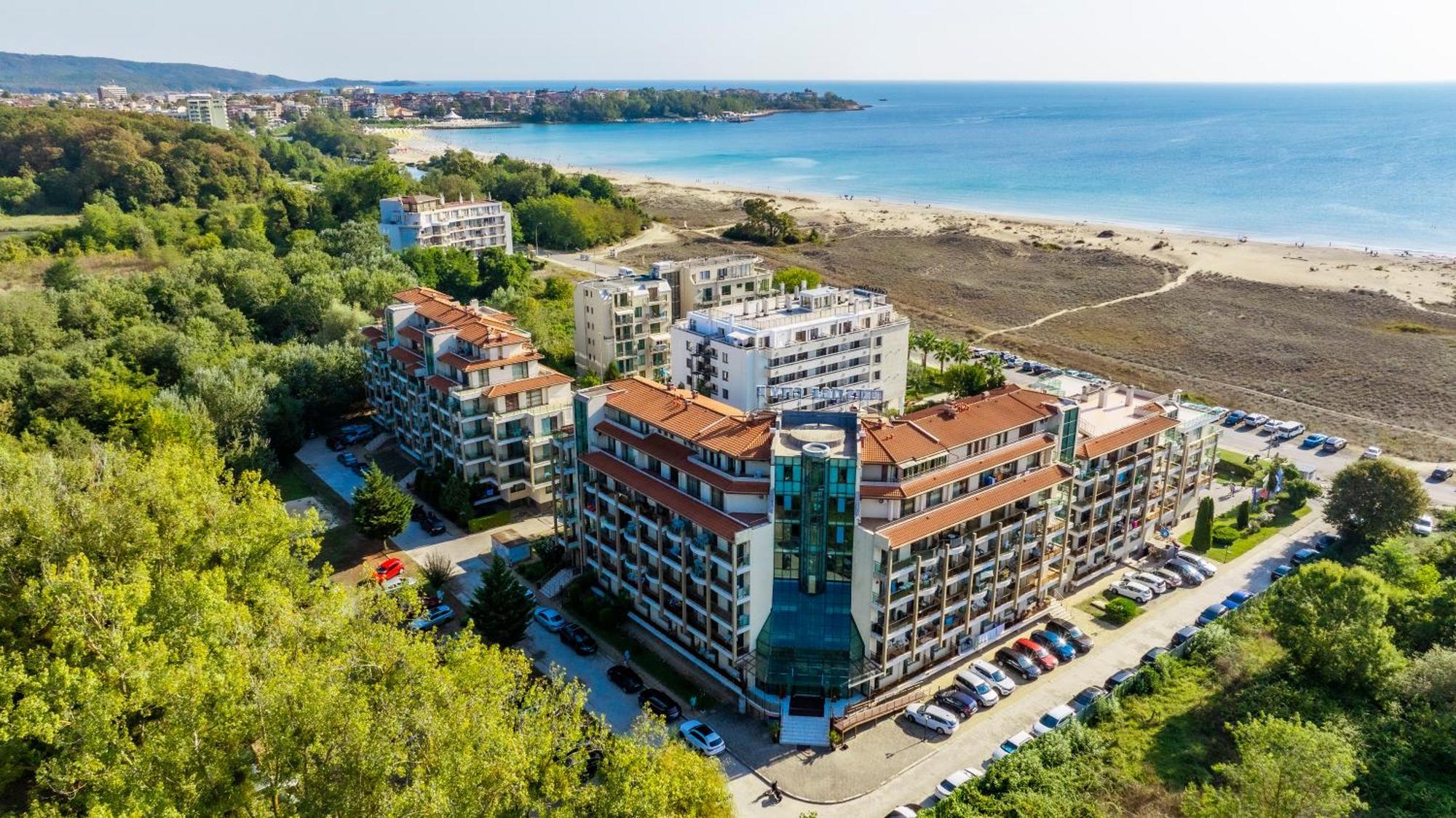 Aparthotel Hotel Prestige City II Primorsko Zewnętrze zdjęcie