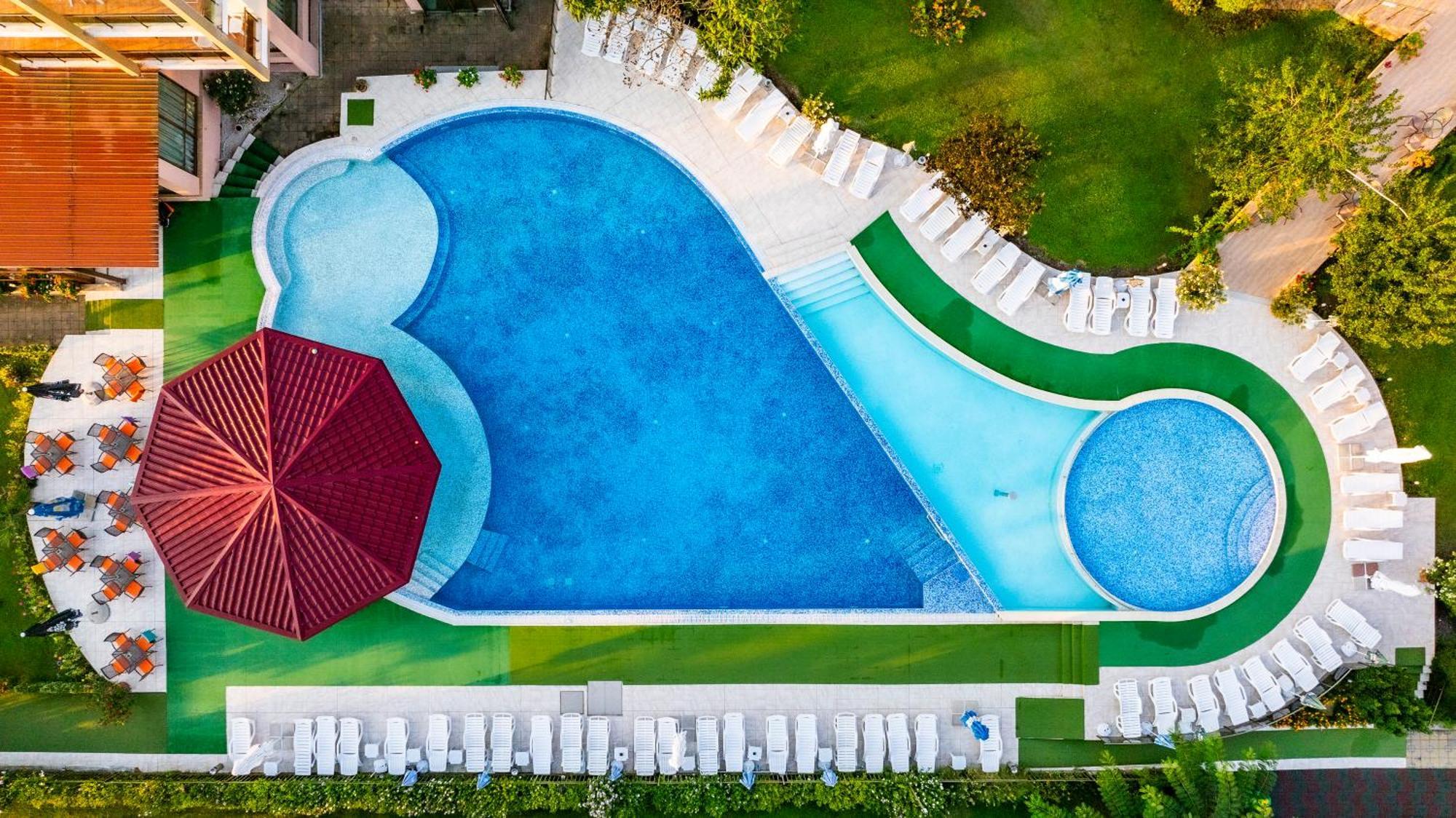Aparthotel Hotel Prestige City II Primorsko Zewnętrze zdjęcie