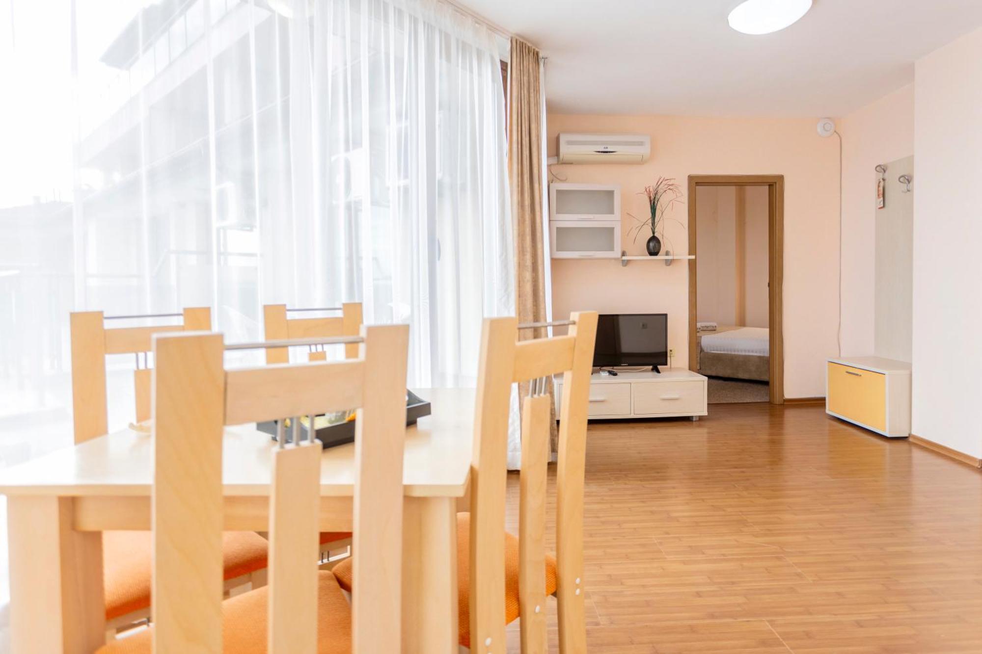 Aparthotel Hotel Prestige City II Primorsko Zewnętrze zdjęcie